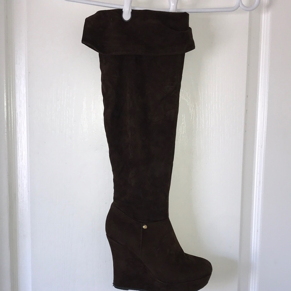 🥾 Just Fab Swede Wedge Heel Boots FF32